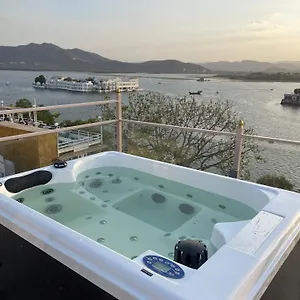 Sheeshmahal By Oladar 3* Udaipur